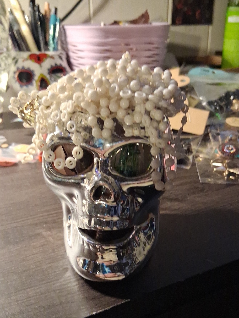 Mystery Jewelry Skull Head